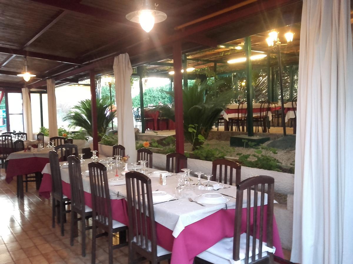 Pier Delle Vigne * Pineto